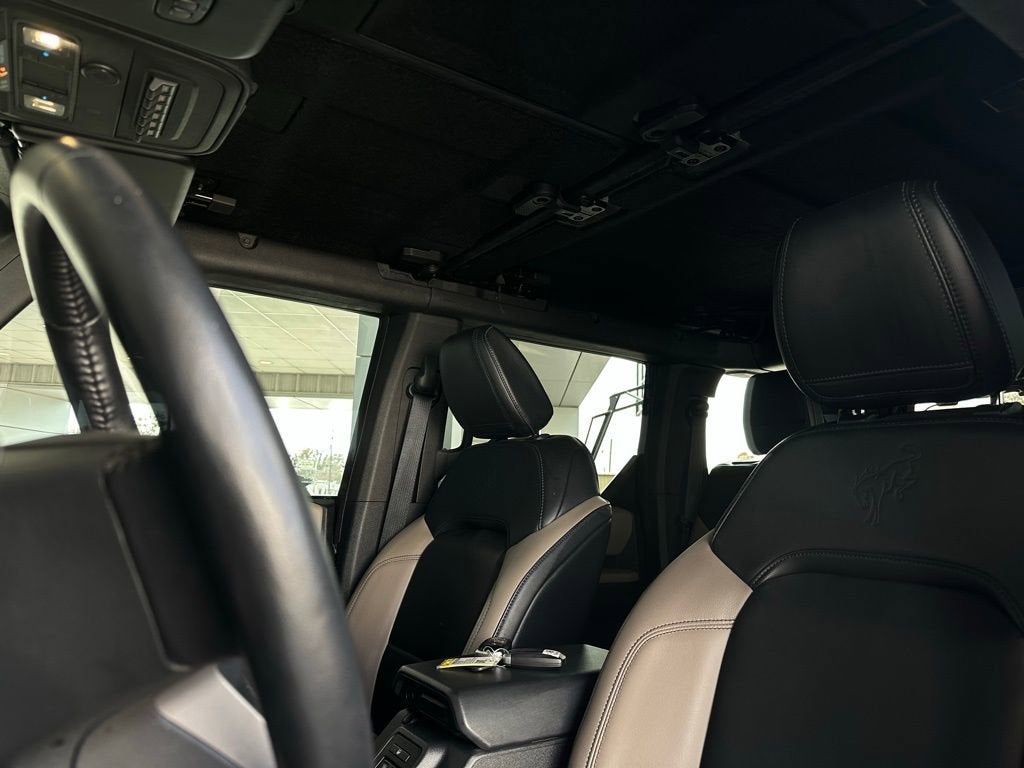 2022 Ford Bronco Base