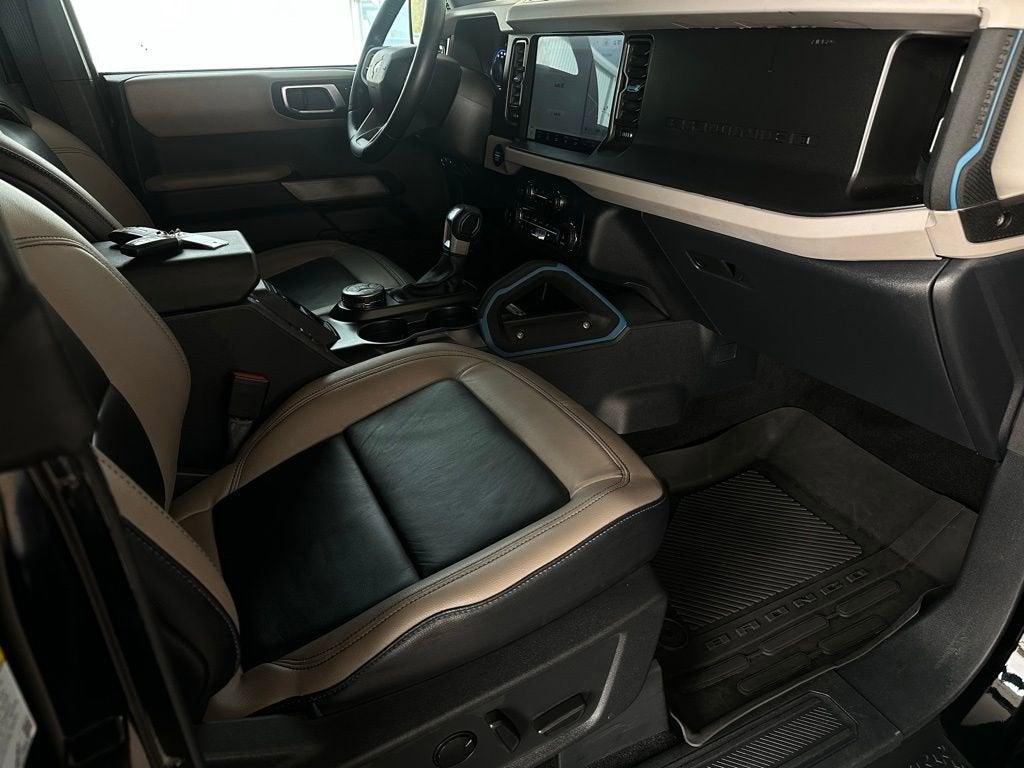 2022 Ford Bronco Base