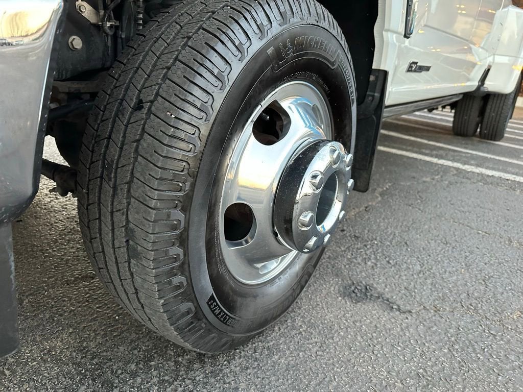 2023 Ford Super Duty F-350 DRW XL