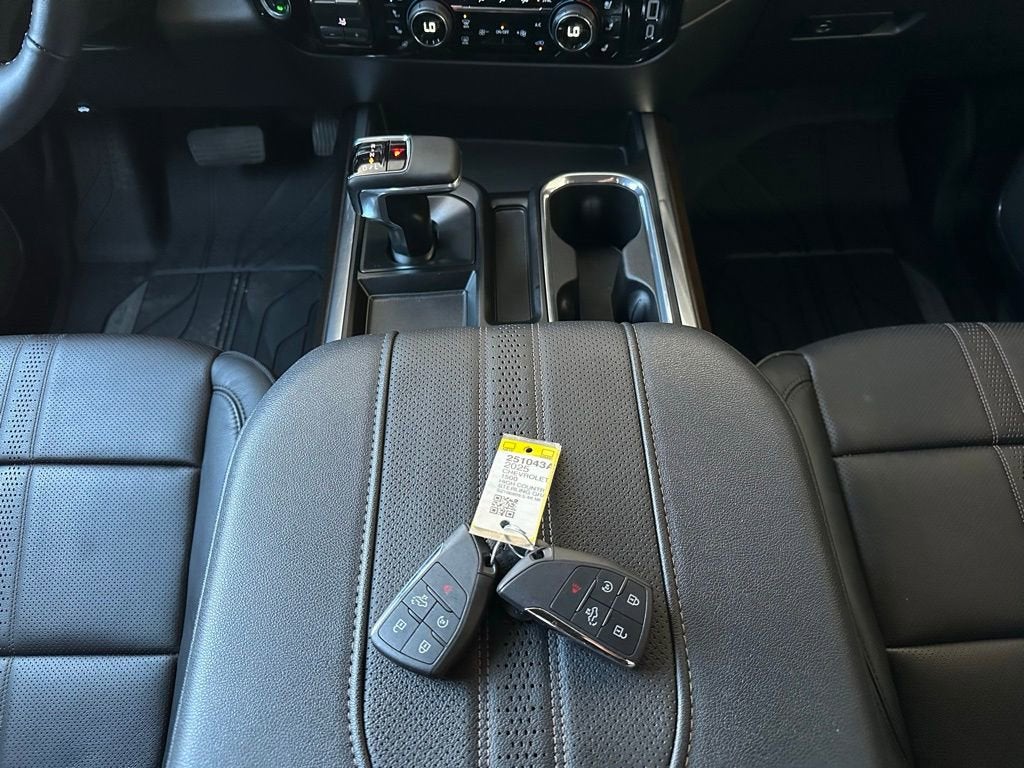 2025 Chevrolet Silverado 1500 High Country