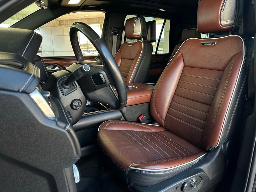 2023 GMC Yukon Denali Ultimate