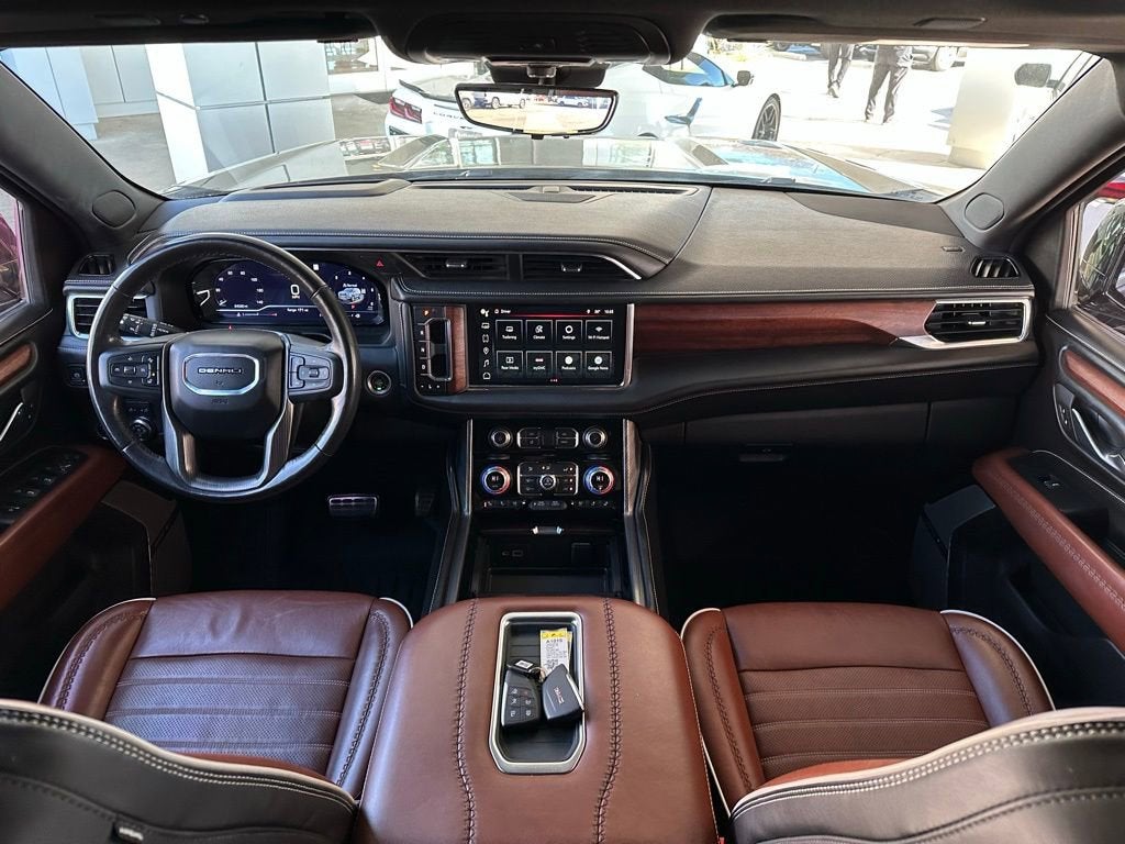 2023 GMC Yukon Denali Ultimate