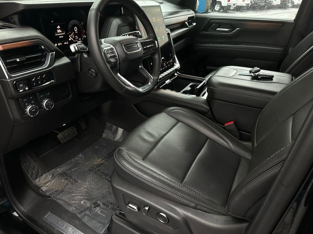 2025 GMC Yukon XL Denali