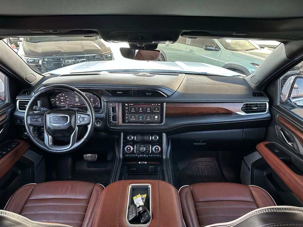 2023 GMC Yukon XL Denali Ultimate