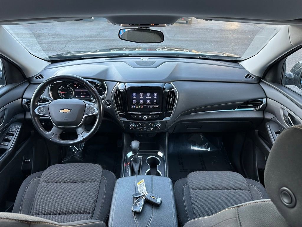 2021 Chevrolet Traverse LT Cloth