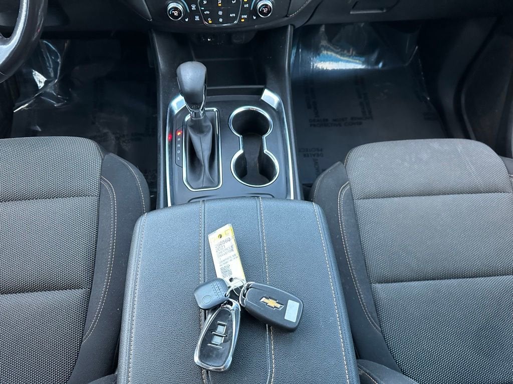 2021 Chevrolet Traverse LT Cloth