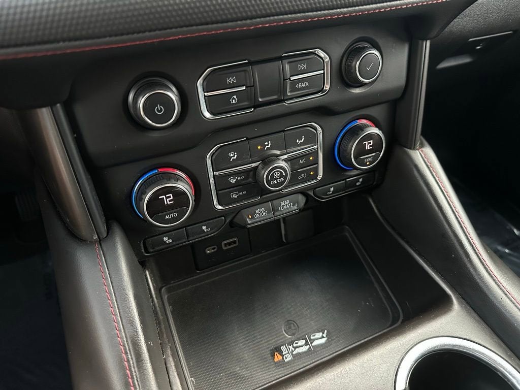 2021 Chevrolet Suburban RST