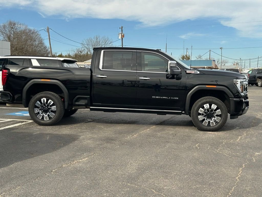 2025 GMC Sierra 2500 HD Denali