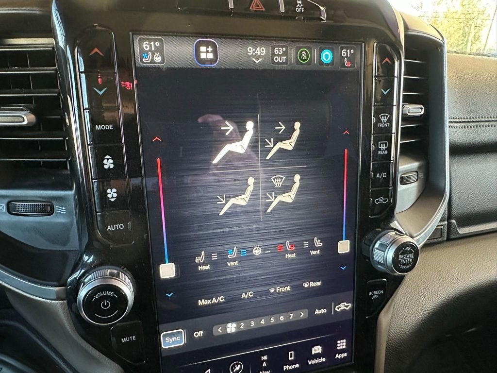 2022 RAM 3500 Laramie