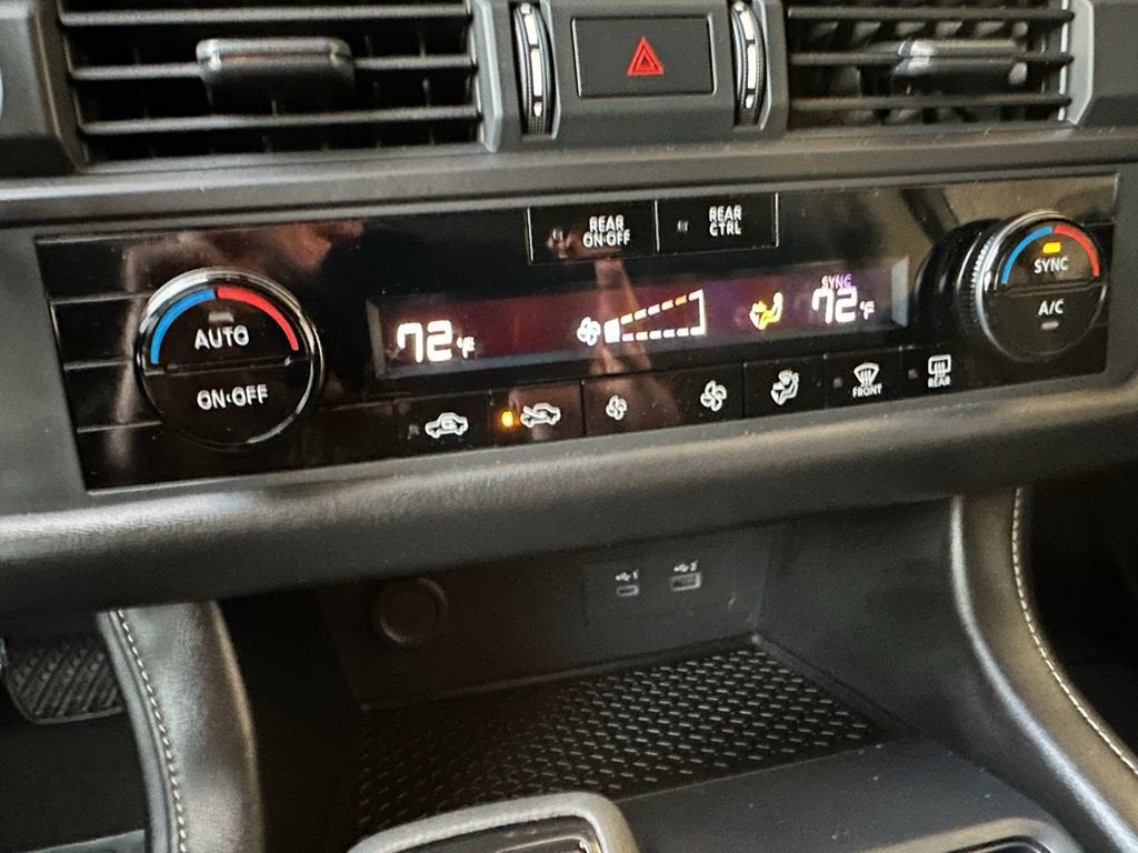 2024 Nissan Pathfinder S