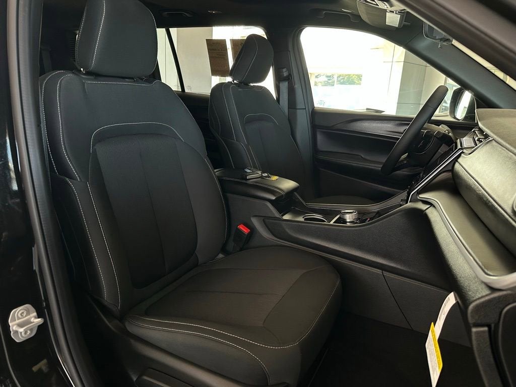 2025 Jeep Grand Cherokee L Laredo X