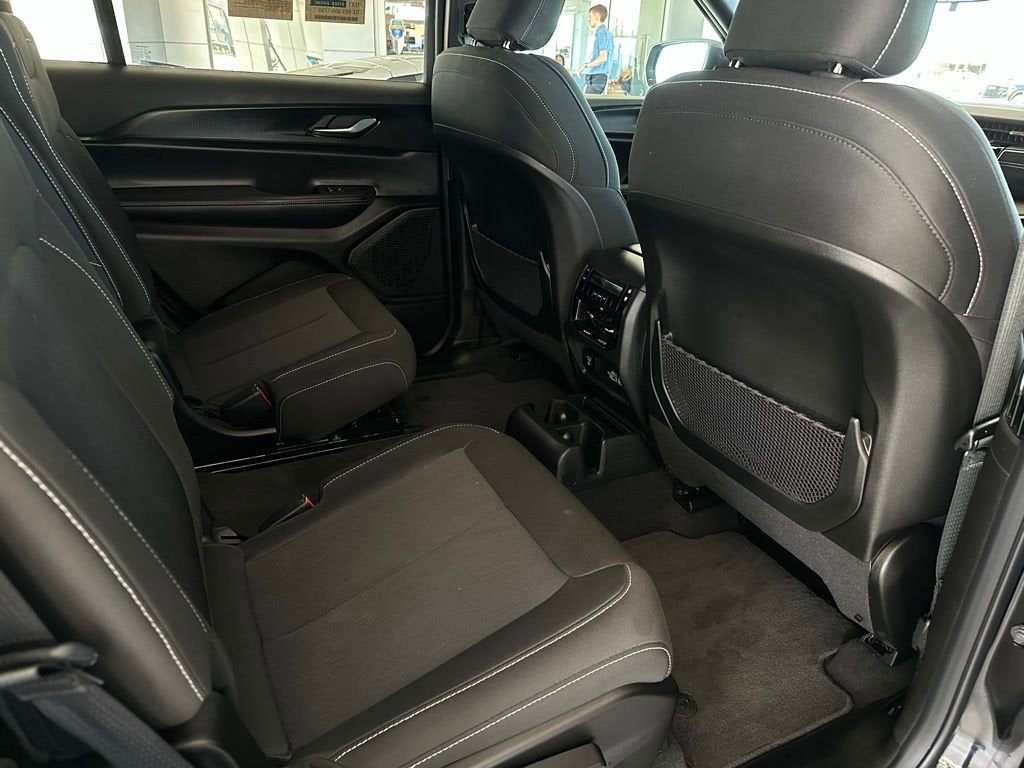 2025 Jeep Grand Cherokee L Laredo X