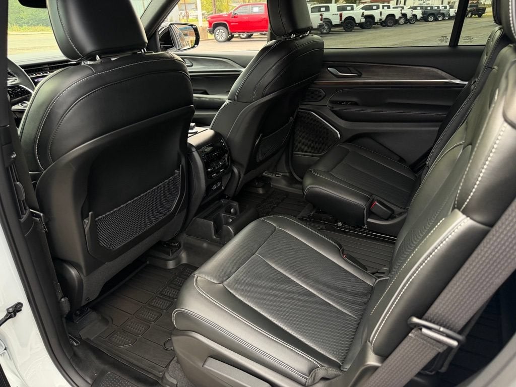 2024 Jeep Grand Cherokee L Overland