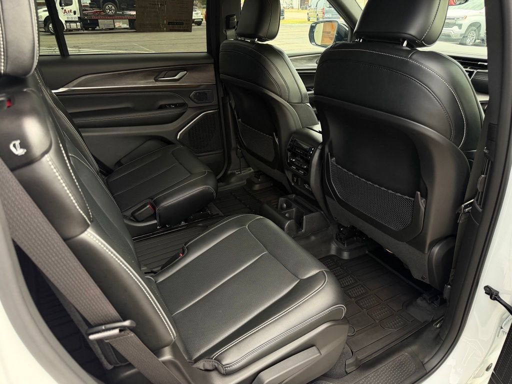 2024 Jeep Grand Cherokee L Overland