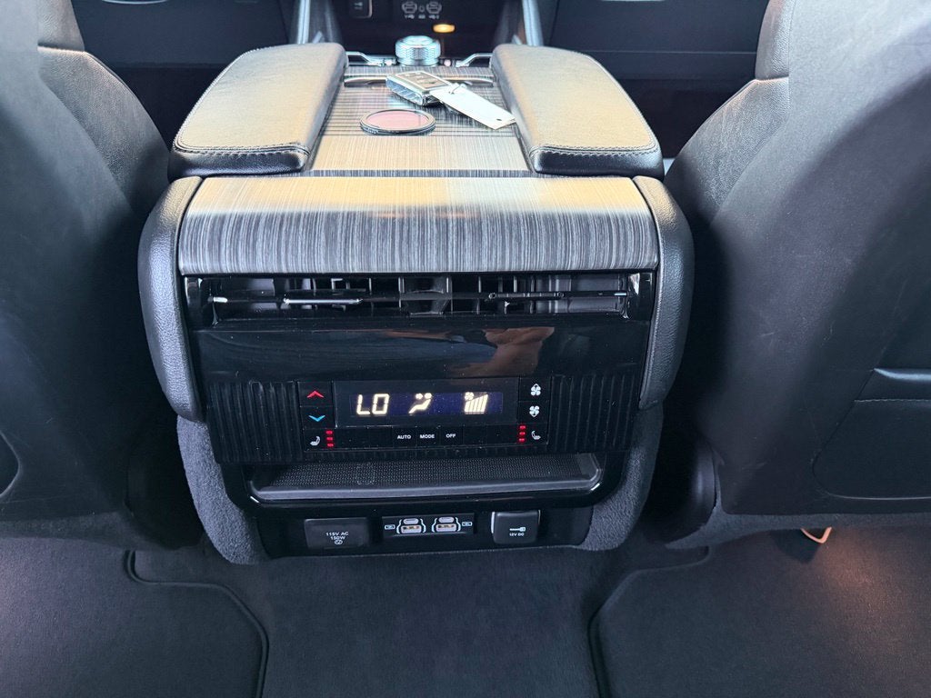 2023 Jeep Wagoneer L Series III