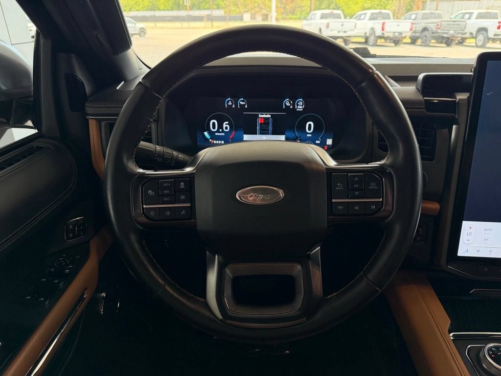 2024 Ford Expedition Platinum