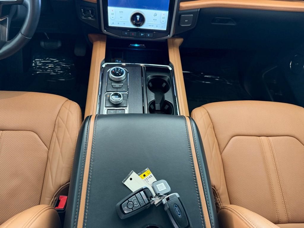2024 Ford Expedition Platinum