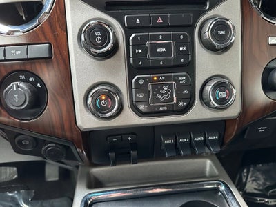 2015 Ford Super Duty F-250 SRW Lariat