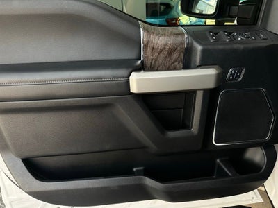 2017 Ford Super Duty F-350 SRW Platinum