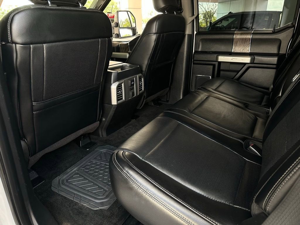 2017 Ford Super Duty F-350 SRW Platinum