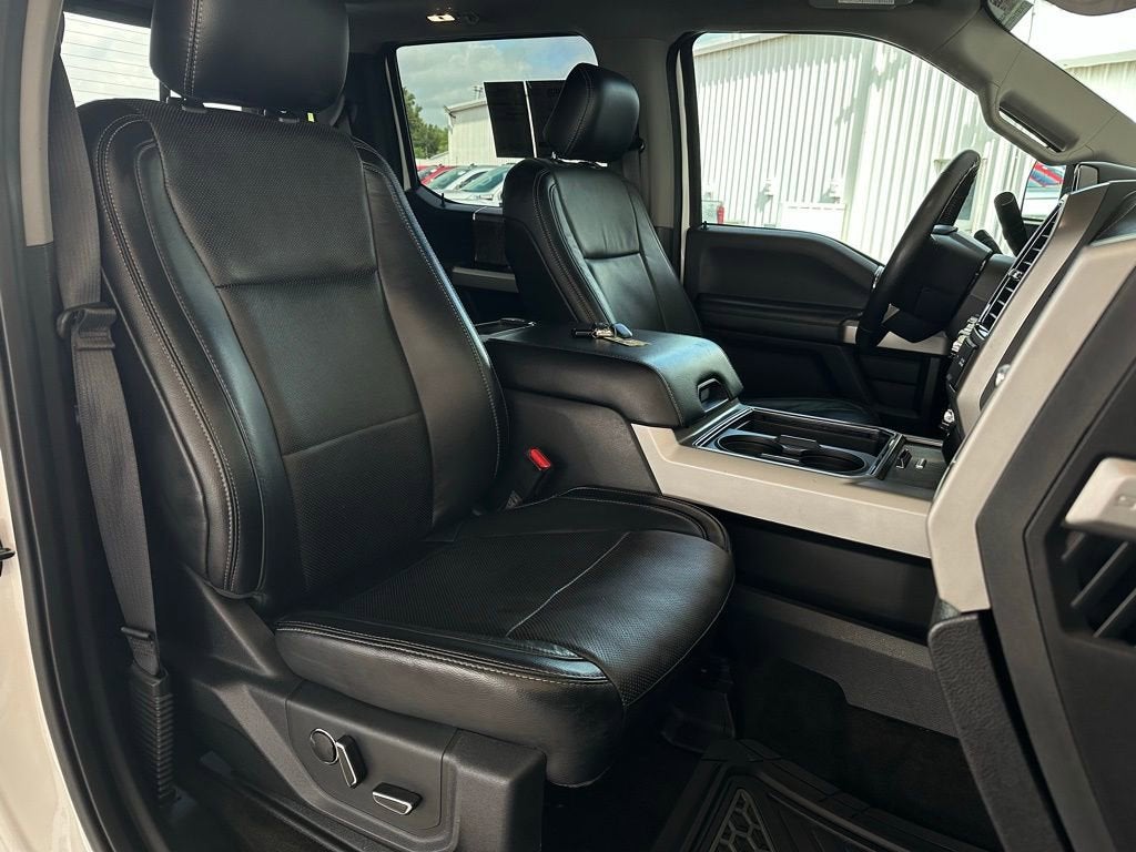 2017 Ford Super Duty F-350 SRW Platinum