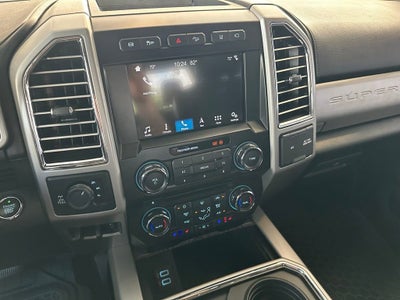 2017 Ford Super Duty F-350 SRW Platinum