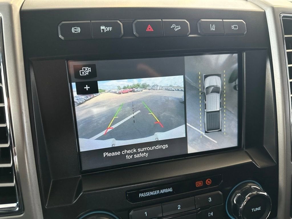 2017 Ford Super Duty F-350 SRW Platinum