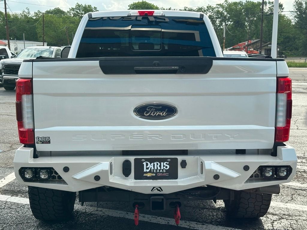 2017 Ford Super Duty F-350 SRW Platinum