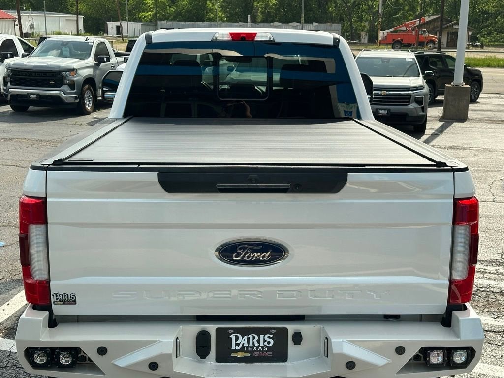 2017 Ford Super Duty F-350 SRW Platinum