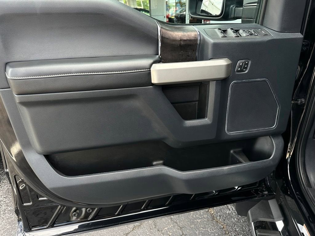 2022 Ford Super Duty F-450 DRW XL