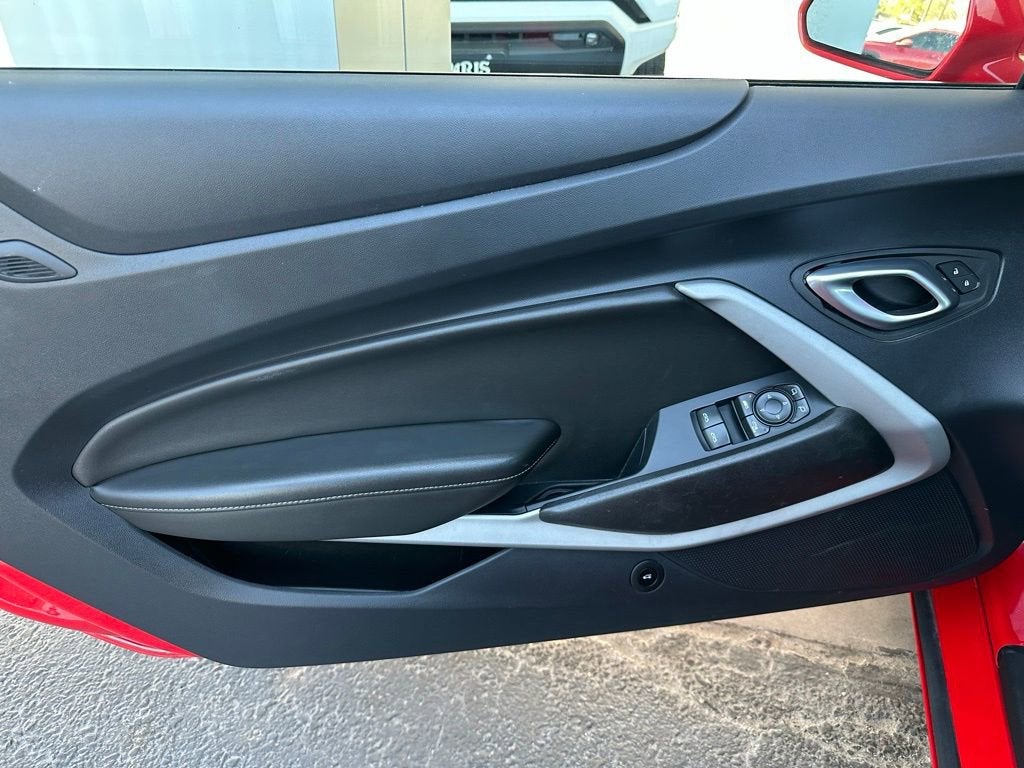 2023 Chevrolet Camaro 1LT