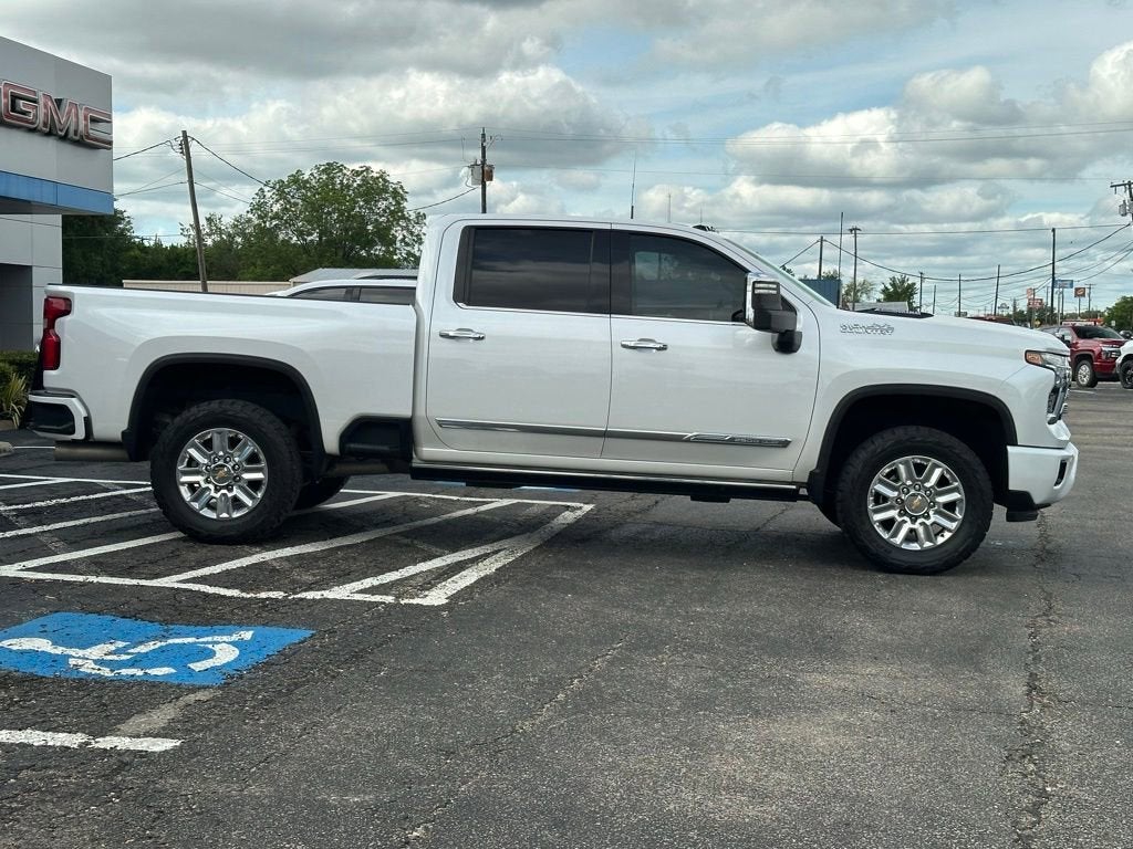 2024 Chevrolet Silverado 2500 HD High Country