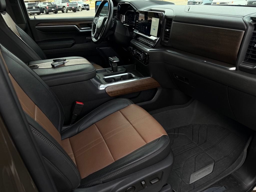 2023 Chevrolet Silverado 1500 High Country