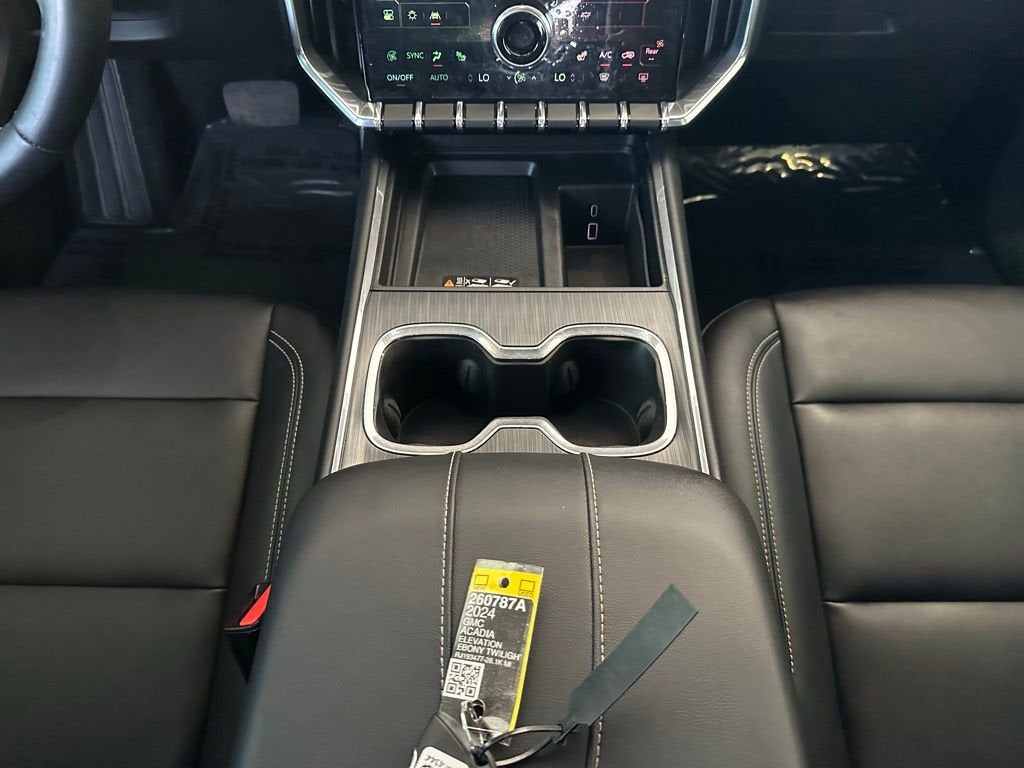 2024 GMC Acadia Elevation