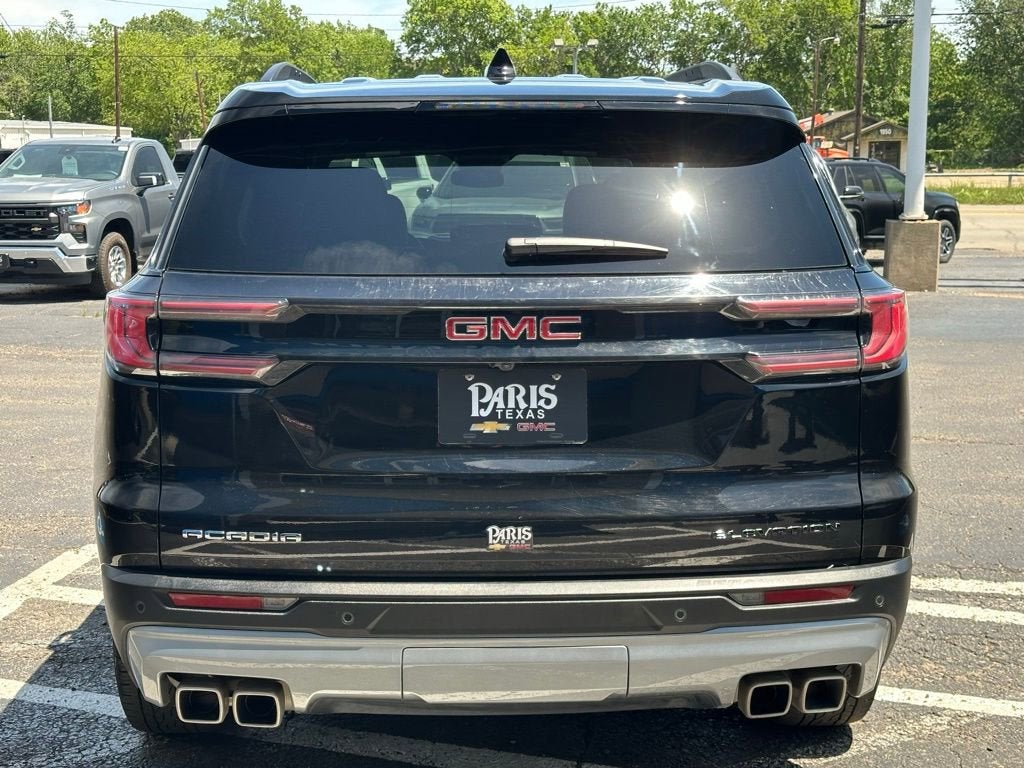 2024 GMC Acadia Elevation