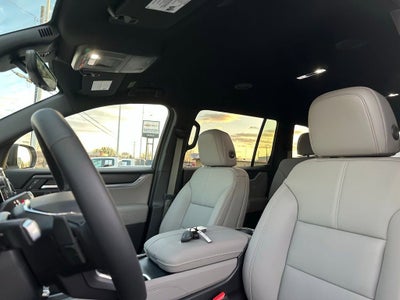 2026 GMC Acadia Elevation