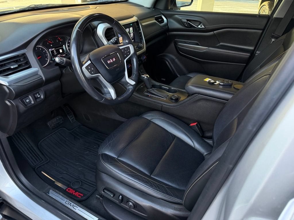 2019 GMC Acadia SLT