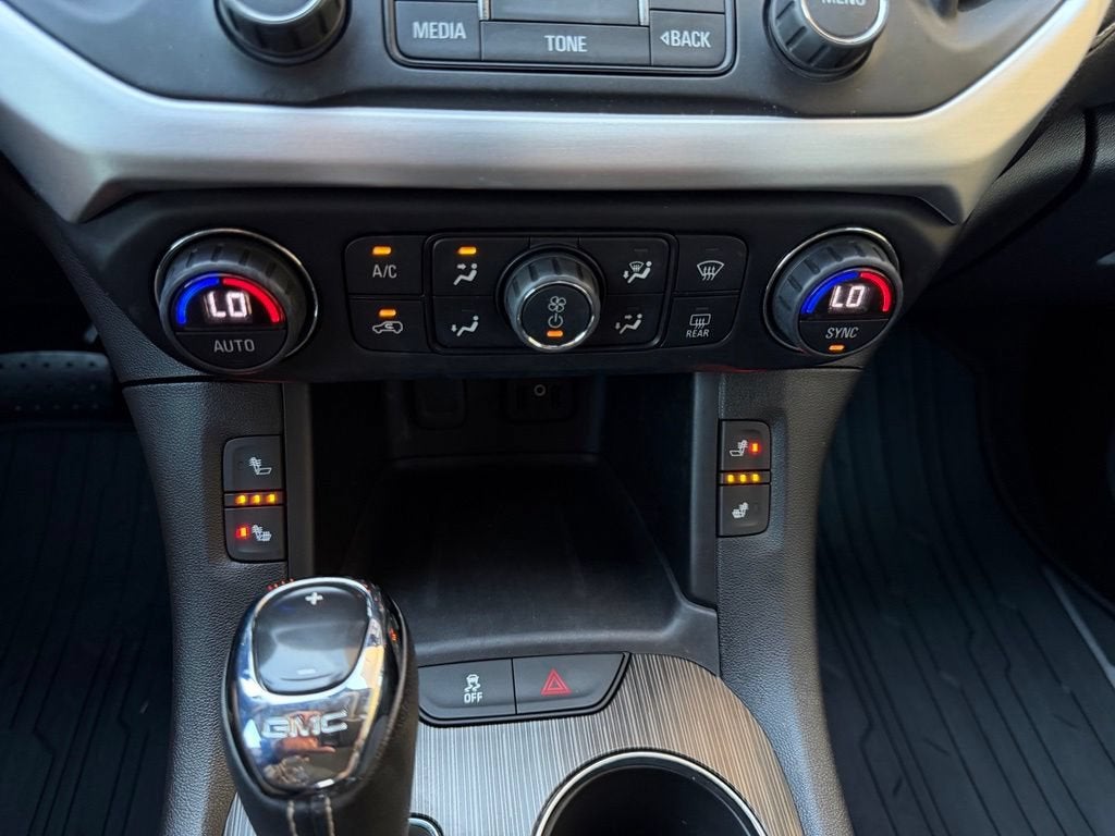 2019 GMC Acadia SLT