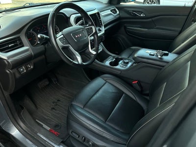 2022 GMC Acadia SLT
