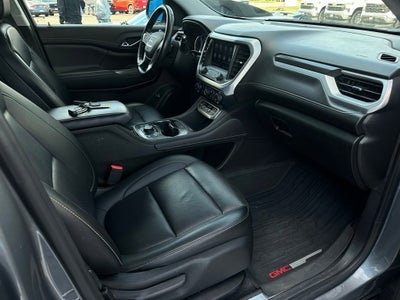 2022 GMC Acadia SLT