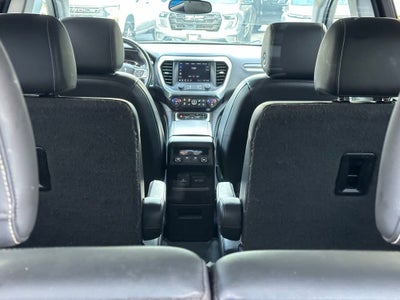2022 GMC Acadia SLT