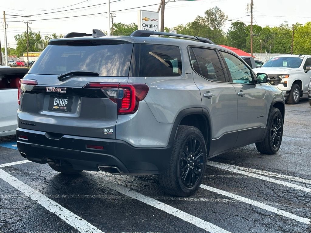 2022 GMC Acadia SLT