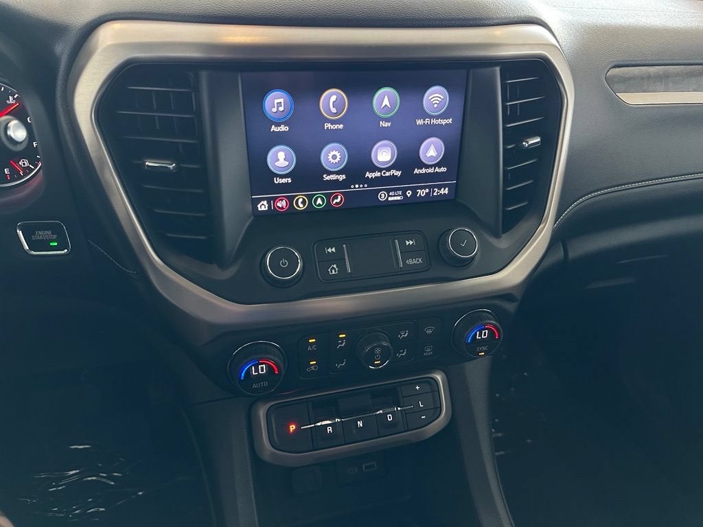 2022 GMC Acadia Denali
