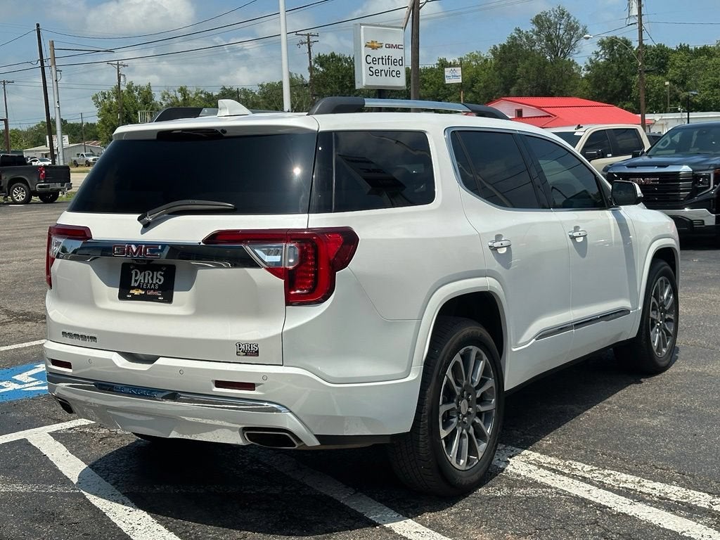 2022 GMC Acadia Denali
