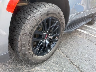 2021 GMC Yukon SLE