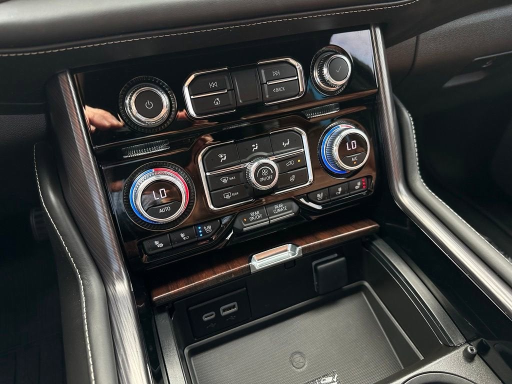 2023 GMC Yukon Denali Ultimate