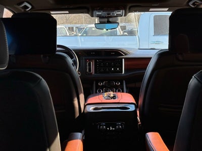 2023 GMC Yukon Denali Ultimate