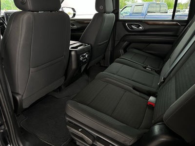 2023 GMC Yukon XL SLE