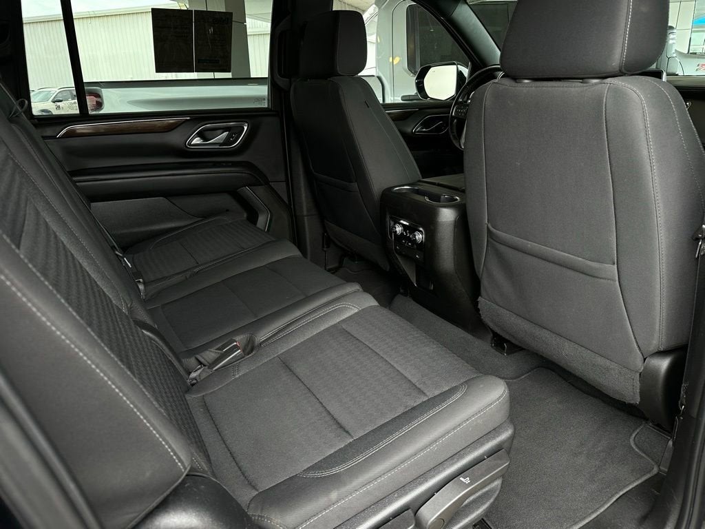 2023 GMC Yukon XL SLE