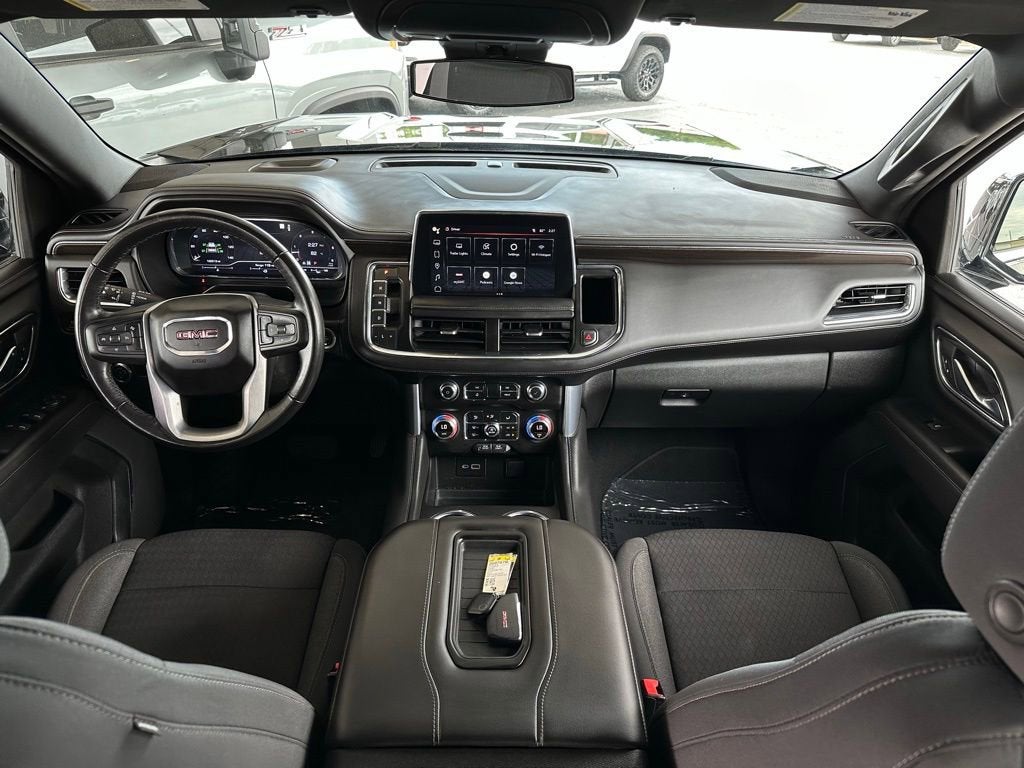 2023 GMC Yukon XL SLE